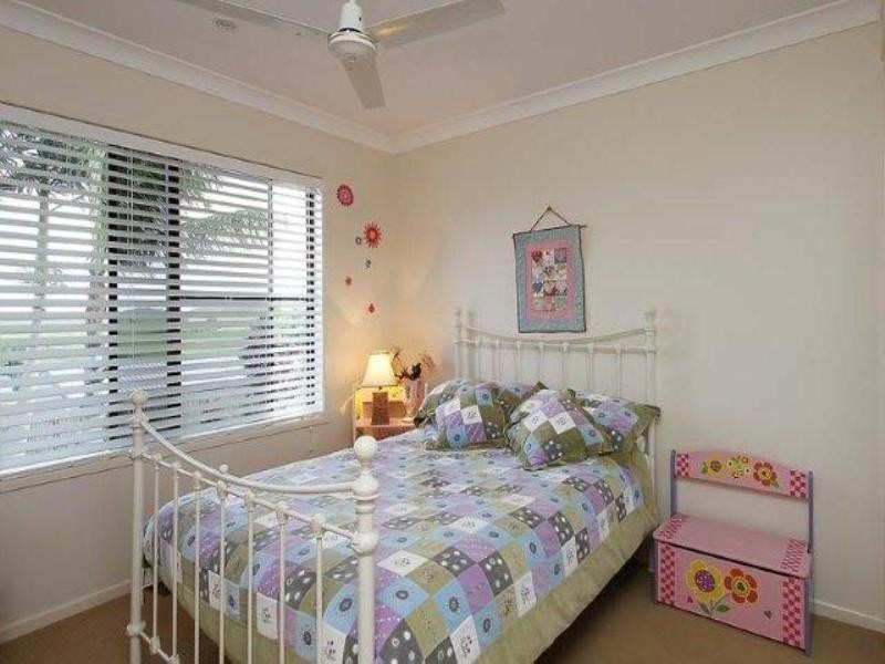 17 Shuttlewood Drive, Mackay QLD 4740