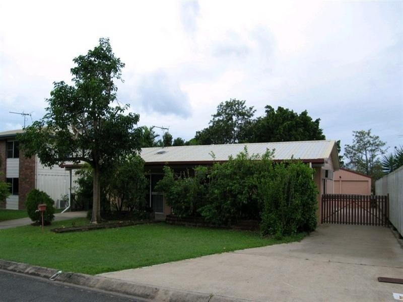 8 Stuart Street, Mount Pleasant QLD 4740