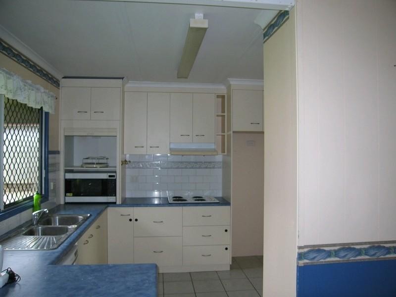 8 Stuart Street, Mount Pleasant QLD 4740