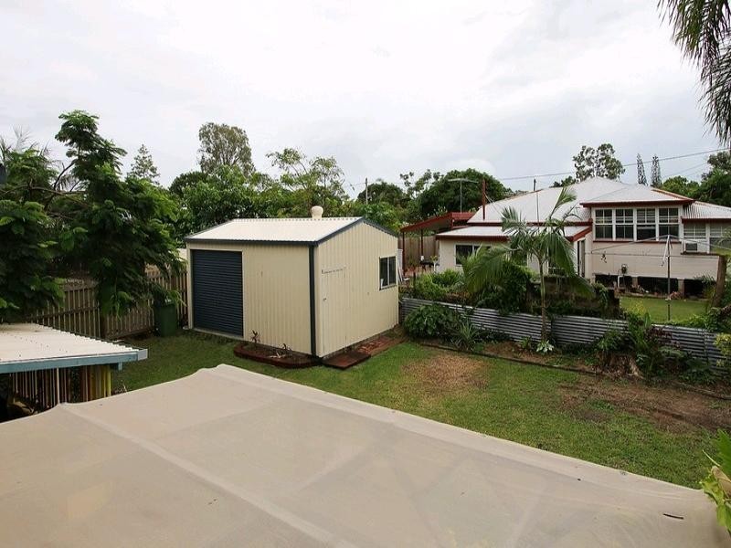 15 Crane Street, Slade Point QLD 4740