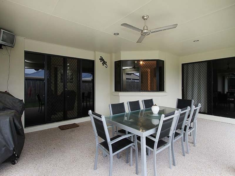 43 Stevic Street, Walkerston QLD 4751