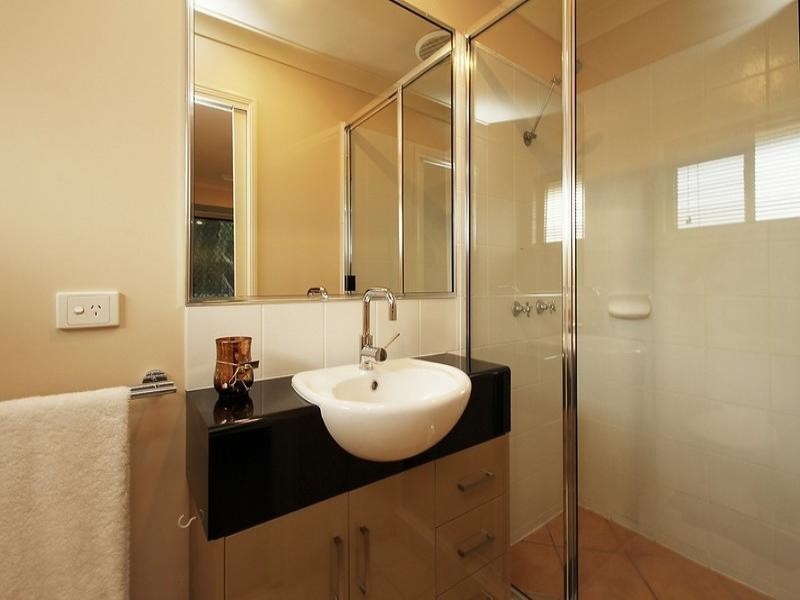 1 Cathy Court, Slade Point QLD 4740