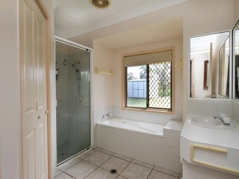 11 Davlyn Drive, Andergrove QLD 4740