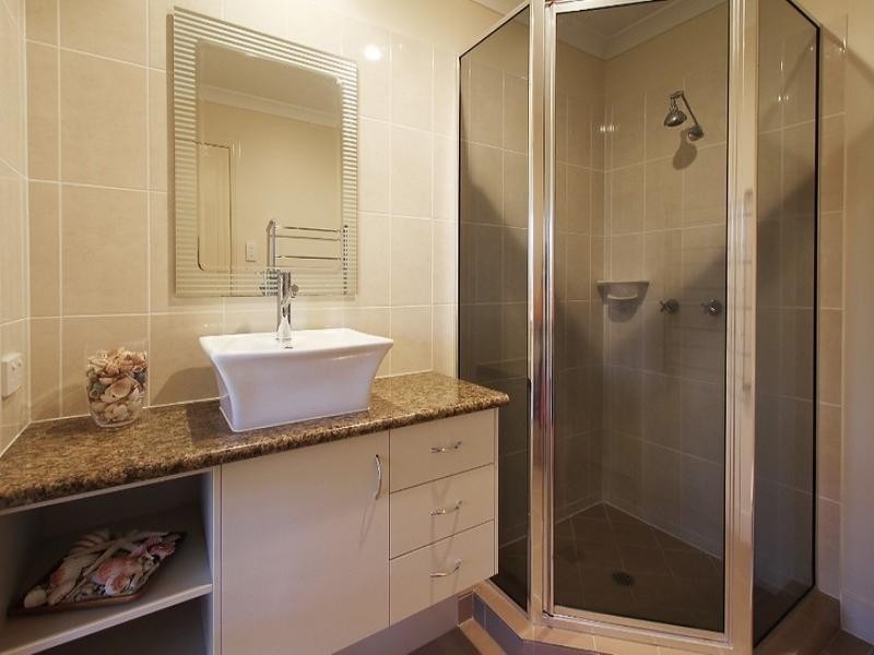 19 Francey Drive, Glenella QLD 4740