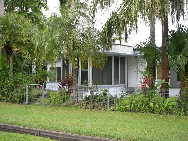 203 Nebo Road, West Mackay QLD 4740