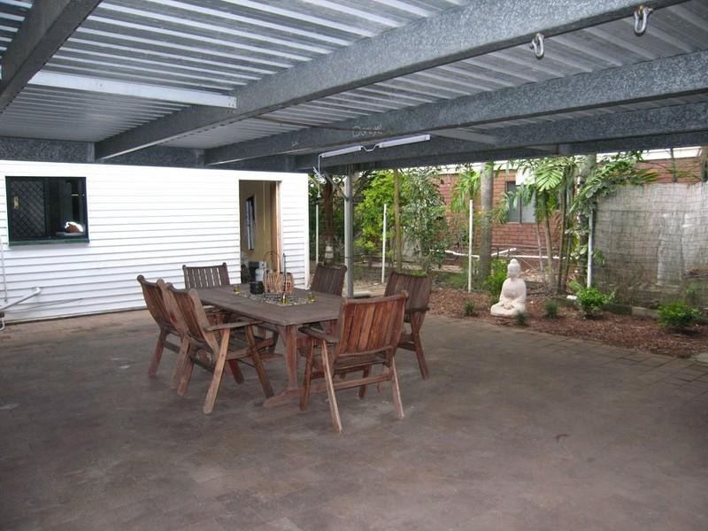 11a Holland Street, West Mackay QLD 4740