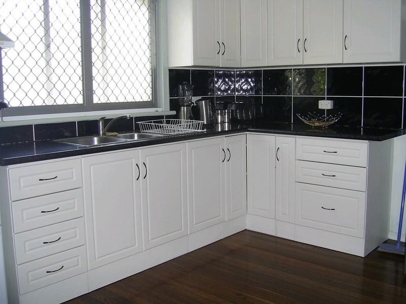 39 Holland Street, West Mackay QLD 4740