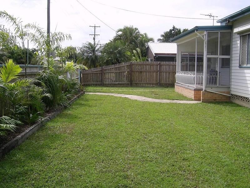 39 Holland Street, West Mackay QLD 4740