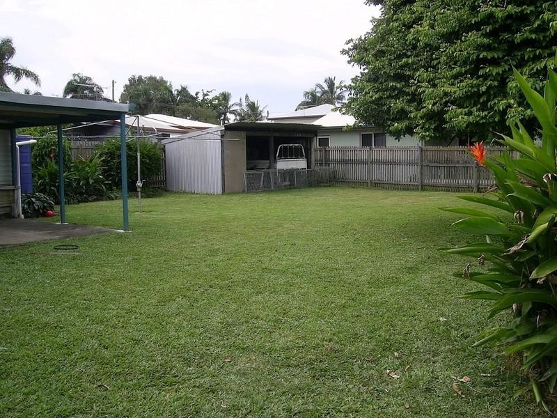 39 Holland Street, West Mackay QLD 4740