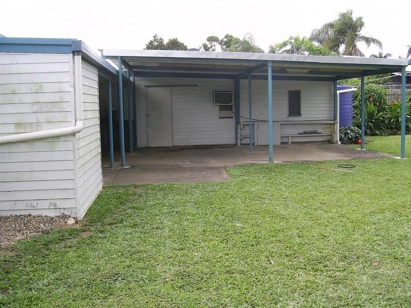 39 Holland Street, West Mackay QLD 4740