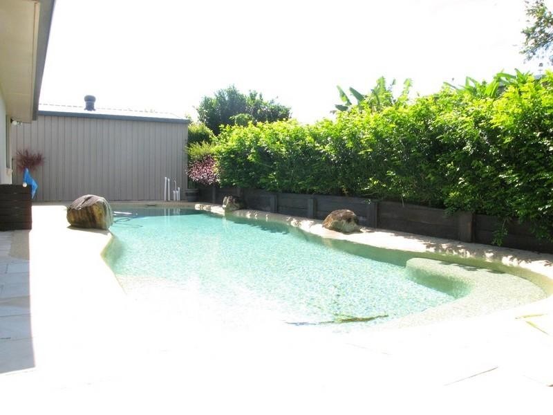 12 Eden Court, Glenella QLD 4740