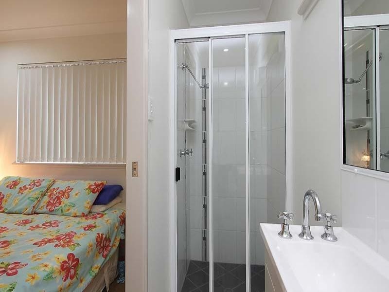 2/11 Tramontana Street, Andergrove QLD 4740