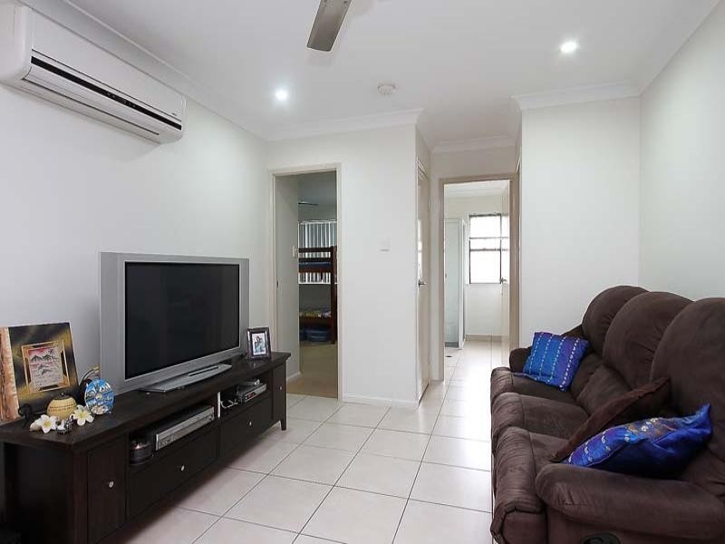 2/11 Tramontana Street, Andergrove QLD 4740