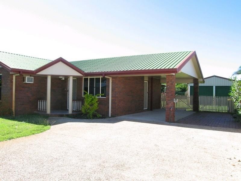 15 Freeman Avenue, Slade Point QLD 4740