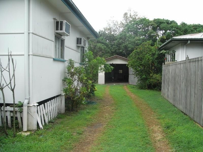 200 Slade Point Road, Slade Point QLD 4740