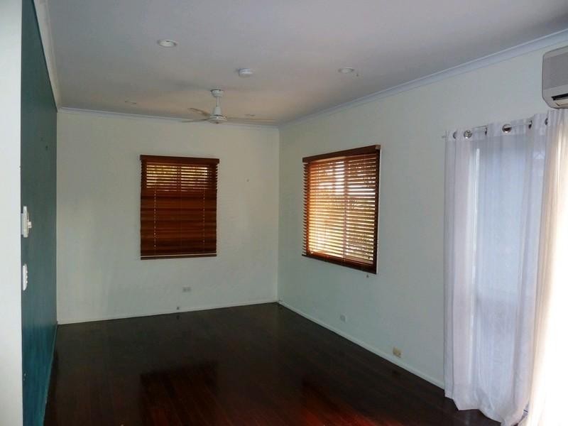 16 Brolga Street, Slade Point QLD 4740