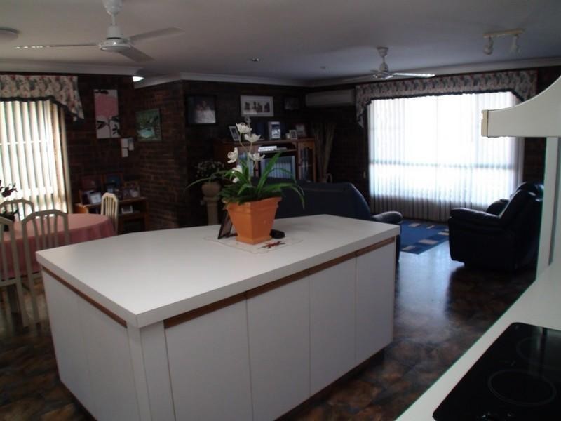 2 Tammy Court, Ooralea QLD 4740