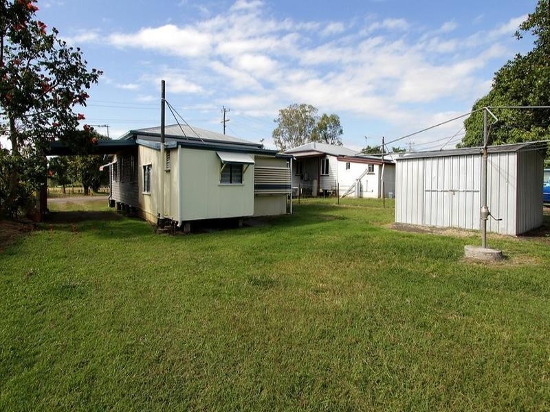 11 Bell Street, Sarina QLD 4737