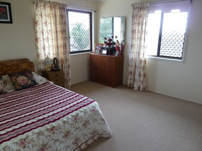 12 Phillip Street, Mount Pleasant QLD 4740