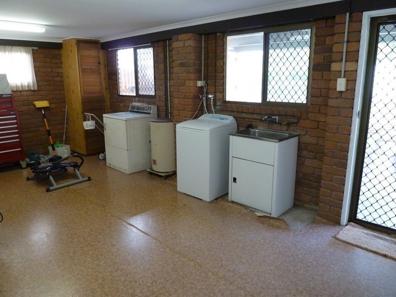 12 Phillip Street, Mount Pleasant QLD 4740