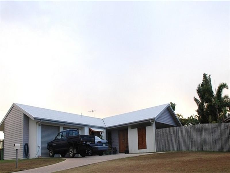 5 Seychelles Road, Shoal Point QLD 4750