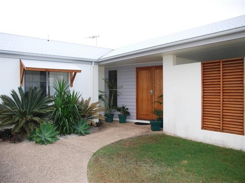 5 Seychelles Road, Shoal Point QLD 4750