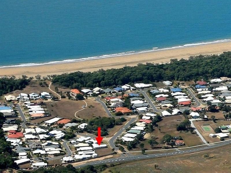 5 Seychelles Road, Shoal Point QLD 4750