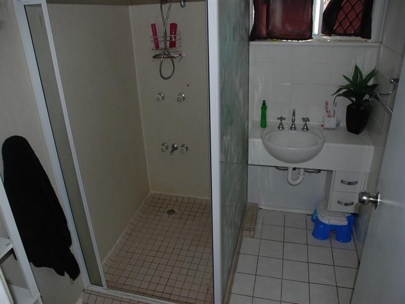 12 Peatey Street, Andergrove QLD 4740