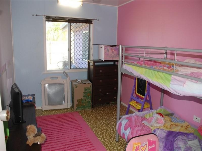 12 Peatey Street, Andergrove QLD 4740