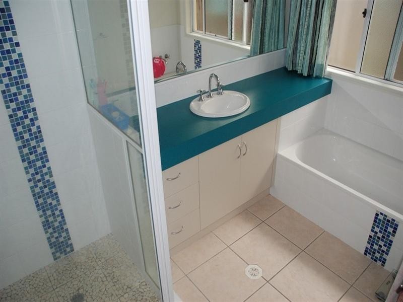 7 Seaspray Close, Shoal Point QLD 4750