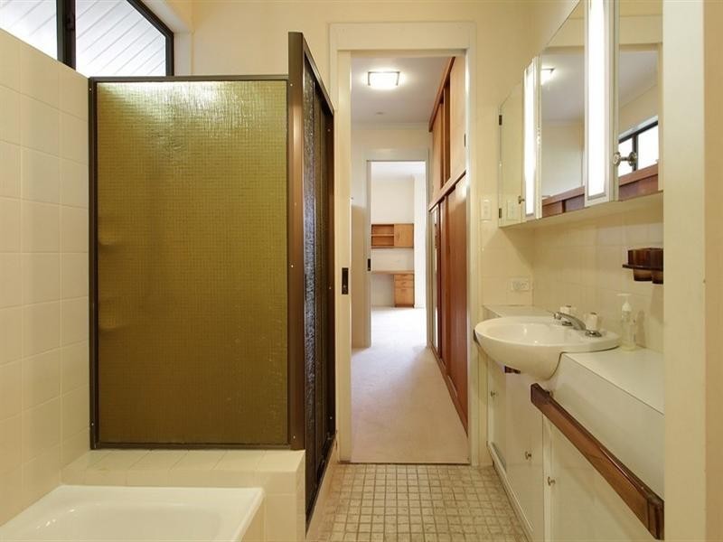 83 Ocean Avenue, Slade Point QLD 4740