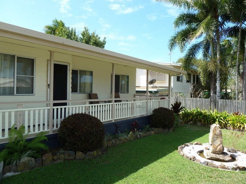 14 Christensen Street, Bucasia QLD 4750