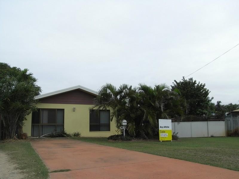 23 Paton Terrace, Slade Point QLD 4740