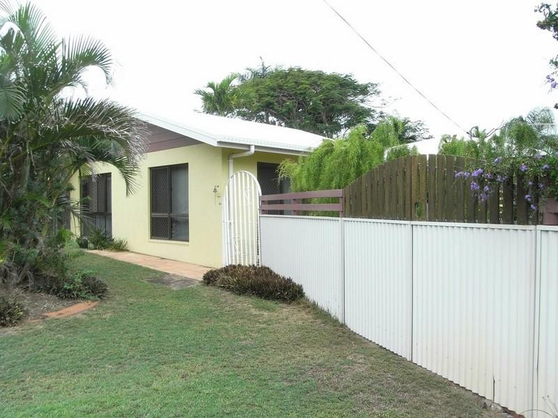 23 Paton Terrace, Slade Point QLD 4740