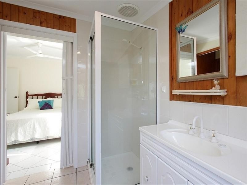 27 Denman Avenue, Shoal Point QLD 4750