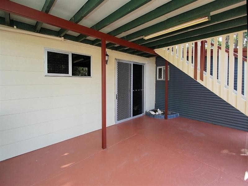 27 Denman Avenue, Shoal Point QLD 4750