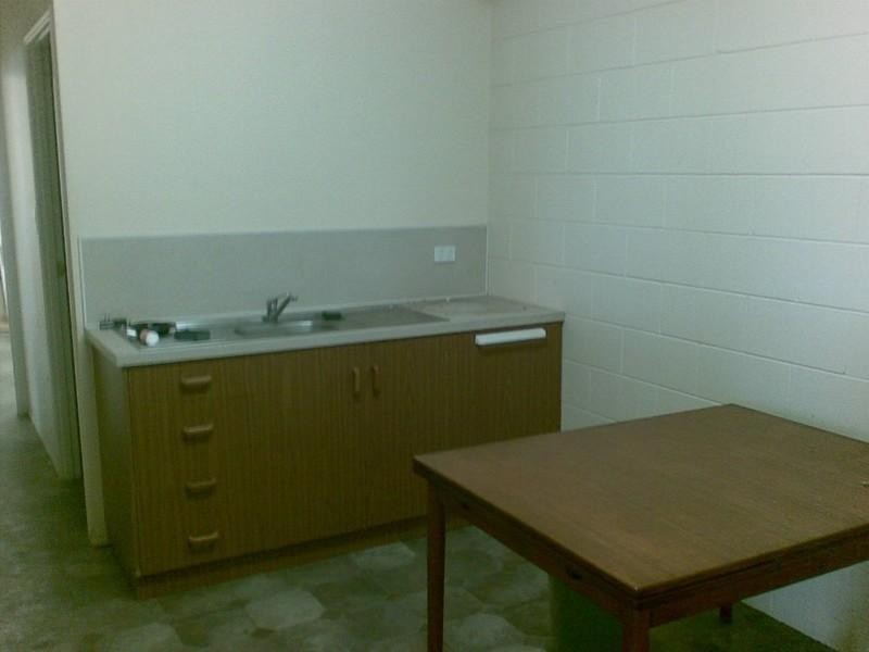 25 Fursden Street, Glenella QLD 4740