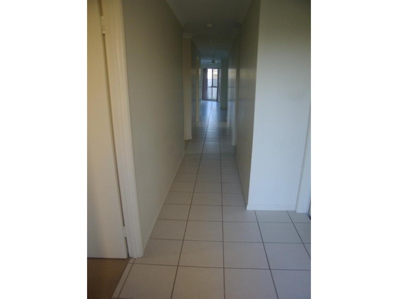 10 Rosemoor Court, Glenella QLD 4740