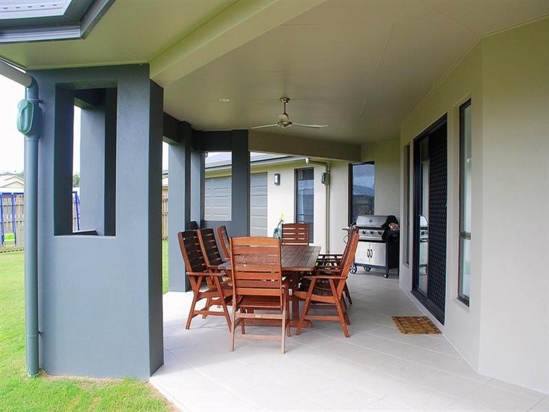 28 Jasmine Drive, Blacks Beach QLD 4740