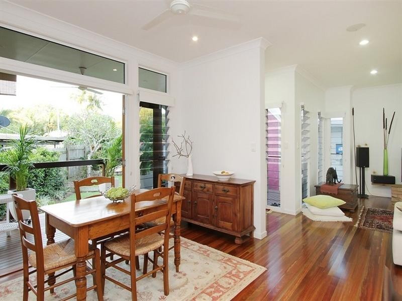 101 Waverley Street, Bucasia QLD 4750