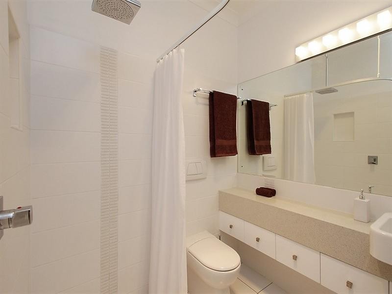 101 Waverley Street, Bucasia QLD 4750