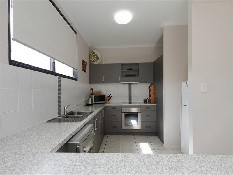 9/8 to 12 Mulcahy Crescent, Eimeo QLD 4740