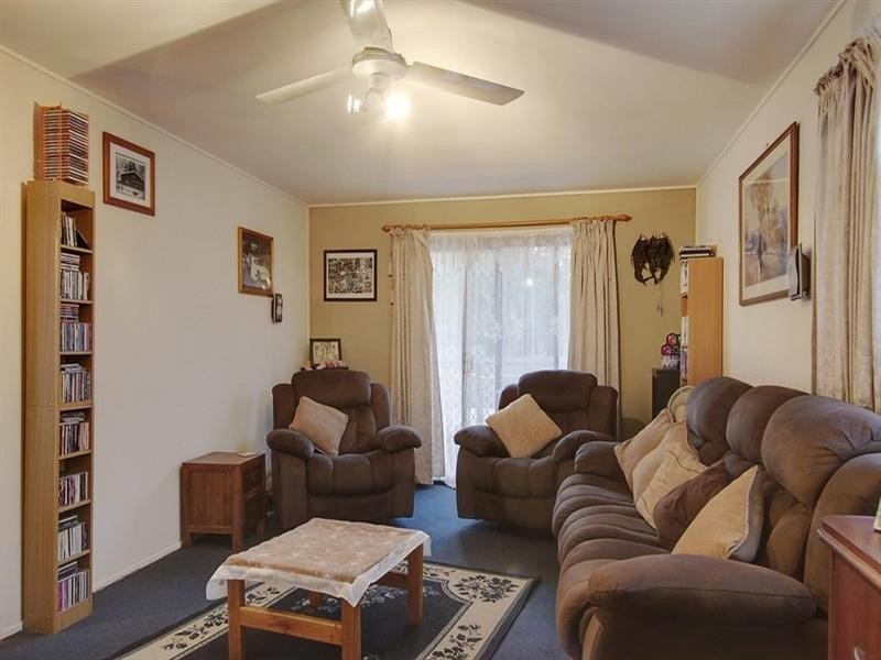 11 Keim Street, Rural View QLD 4740