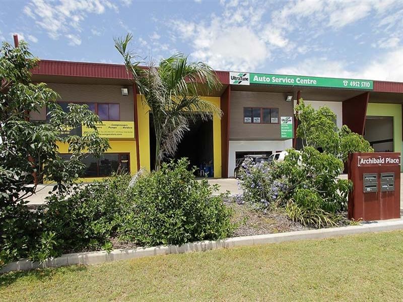 2/52 Margaret Vella Drive, Paget QLD 4740