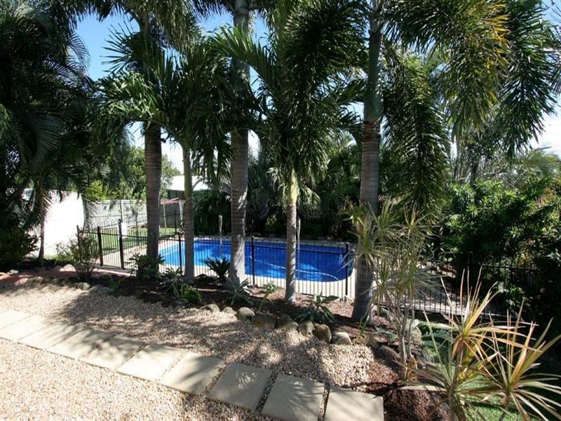 75 Slater Avenue, Blacks Beach QLD 4740