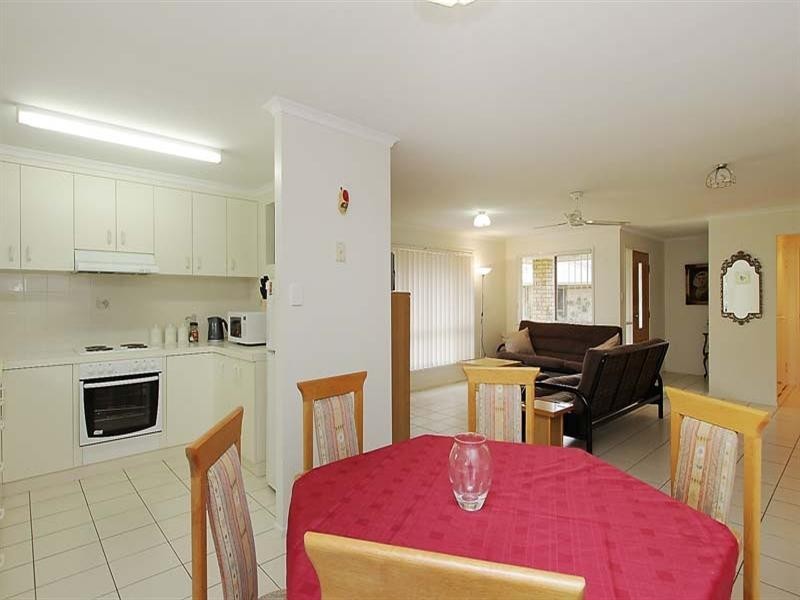 1/2 Glenhorn Close, West Mackay QLD 4740