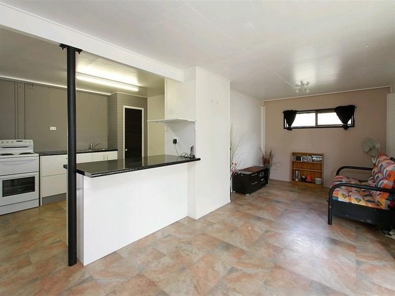 6 Calliandra Court, Andergrove QLD 4740