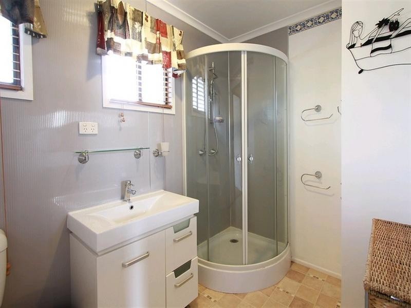 6 Calliandra Court, Andergrove QLD 4740