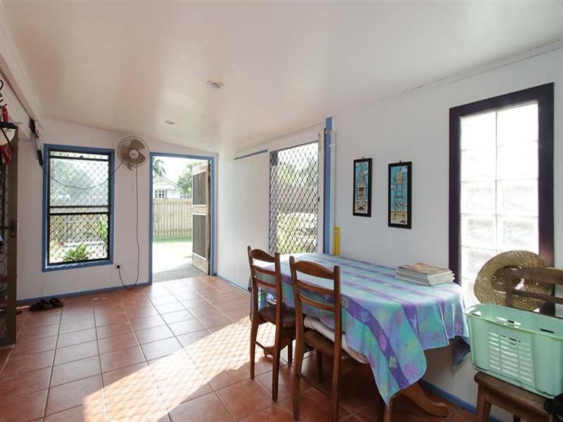 16 Clark Street, South Mackay QLD 4740