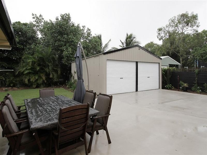 9 Blacksmith Street, Slade Point QLD 4740